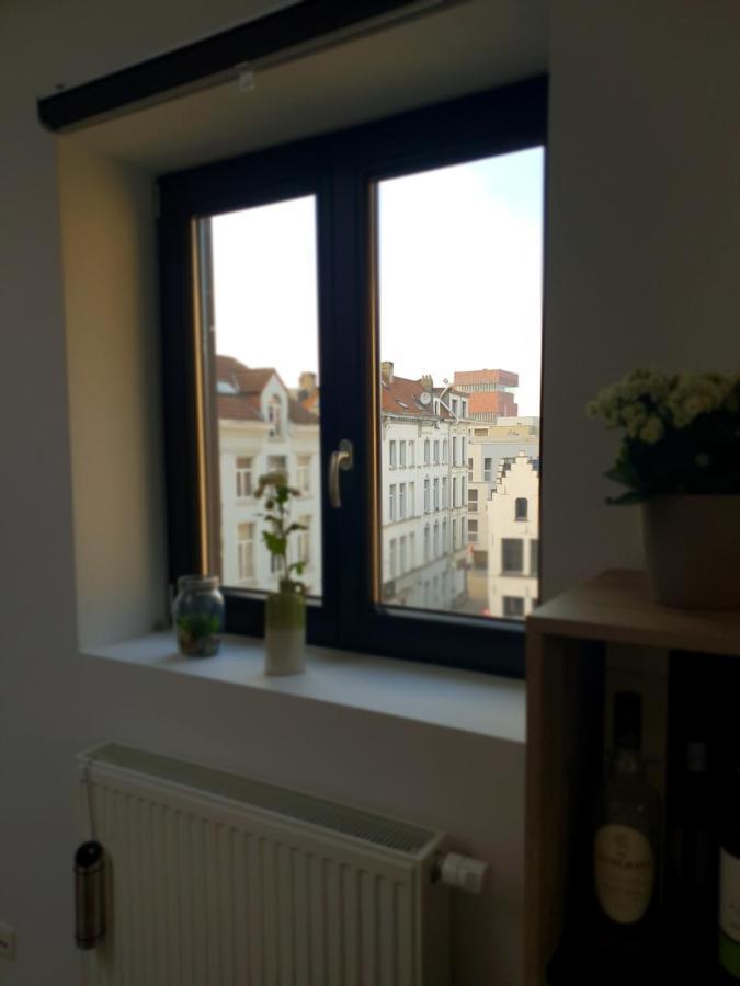 Uitzicht Op Het Mas Apartment Antwerp Exterior photo